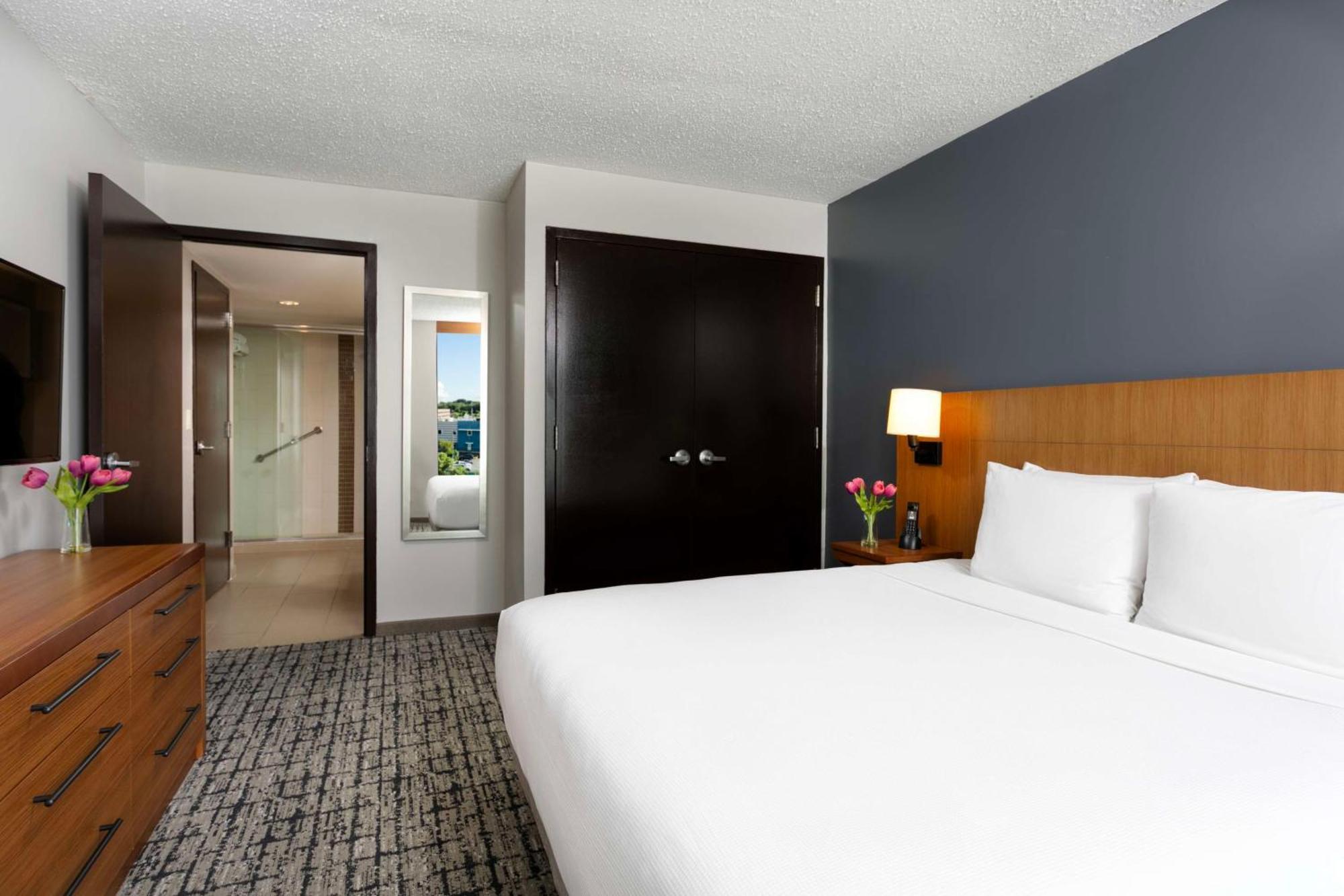 Hyatt Place מנאטי מראה חיצוני תמונה